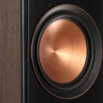 Klipsch RP-8000F Noyer | Enceinte colonne élégante et puissante. Son haute fidélité pour home cinéma immersif et sonorisation musicale au Maroc | homesolutions.ma